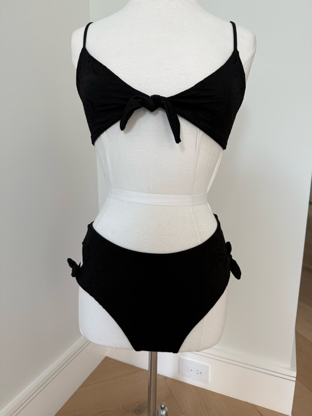L*SPACE Eyelet Two-Pc Bikini - ‘Flashback’ Top + ‘Bummin’ High Waisted Bottom - Picture 11 of 16